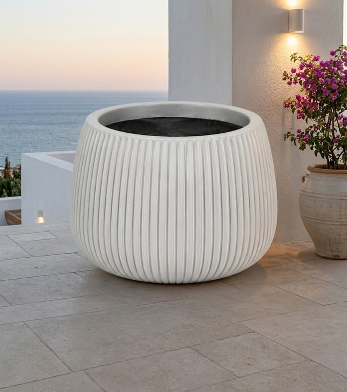 Flower Pot - Ribbed Bomb - White - D24x16cm — уличная мебель на Кипре